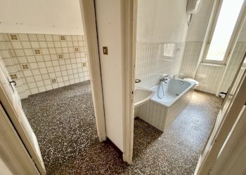 Bilocale Salita NS. Signora del Monte, Genova - foto 14