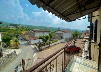 Balcone - Casa indipendente Frazione Cella, Varzi - foto 6