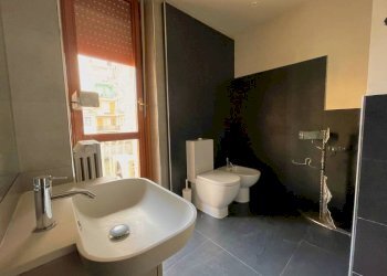 Bagno - Ufficio corso Alessandria, Tortona - foto 11