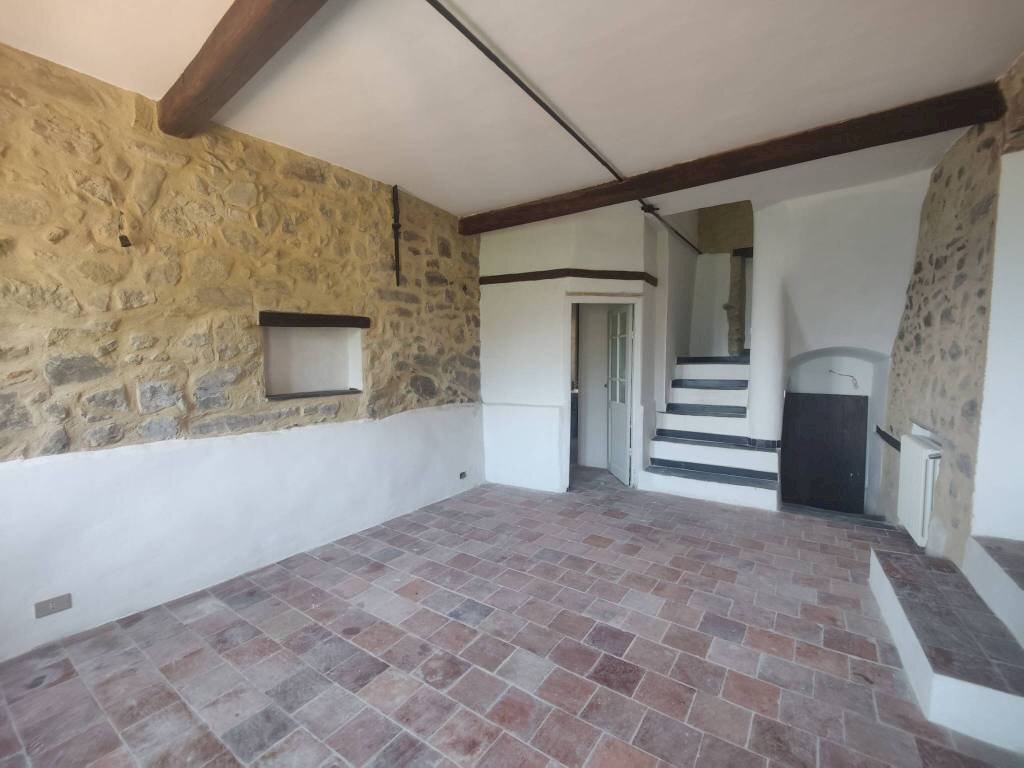 Soggiorno - Two-room apartment via Celio, Ceriana - photo 3