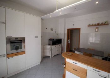 Cucina - Four-room apartment via Taggia, Genova - photo 7