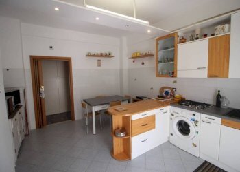 Cucina - Four-room apartment via Taggia, Genova - photo 11