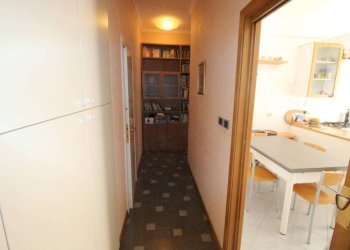 Corridoio - Four-room apartment via Taggia, Genova - photo 13