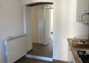 Cucina - Three-room apartment vicolo Santa Chiara, Varese - photo 3