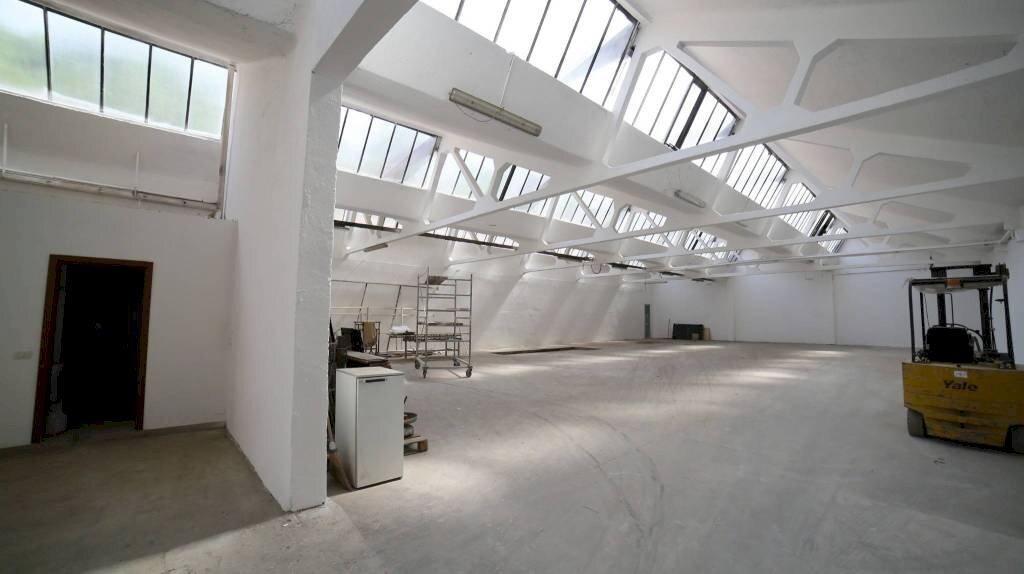 Interno non residenziale - Capannone via Galeazzo Viganò, 12, Triuggio - foto 1