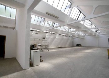 Interno non residenziale - Capannone via Galeazzo Viganò, 12, Triuggio - foto 1