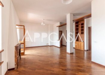 Salone - Appartamento via della Cappelletta della Giustiniana, 58, Roma - foto 4