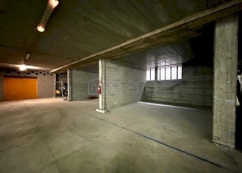 Box Vanzago - foto 1