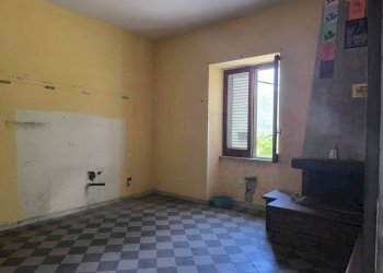 Casa indipendente via Tierre, Mercato San Severino - foto 3