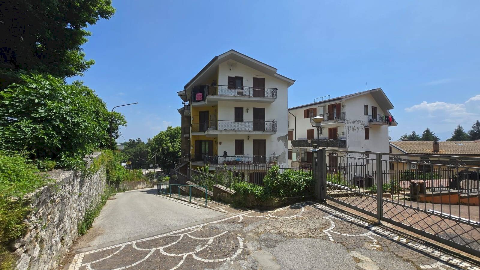 Foto 2 - Trilocale piazza partenio
 
25, Ospedaletto d'Alpinolo - foto 2