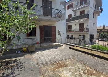 Foto 5 - Trilocale piazza partenio
 
25, Ospedaletto d'Alpinolo - foto 5