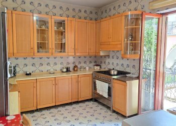 Foto 12 - Trilocale piazza partenio
 
25, Ospedaletto d'Alpinolo - foto 12