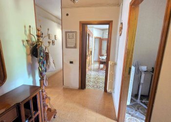 Foto 19 - Trilocale piazza partenio
 
25, Ospedaletto d'Alpinolo - foto 19