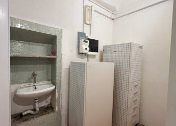 Foto 6 - Locale Commerciale Via Di Fossatello
 
5r, Genova - foto 6