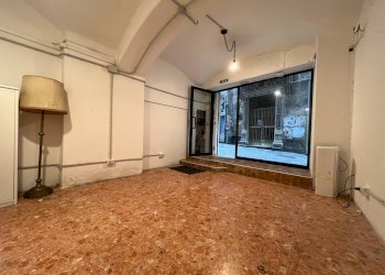 Foto 16 - Locale Commerciale Via Di Fossatello
 
5r, Genova - foto 16