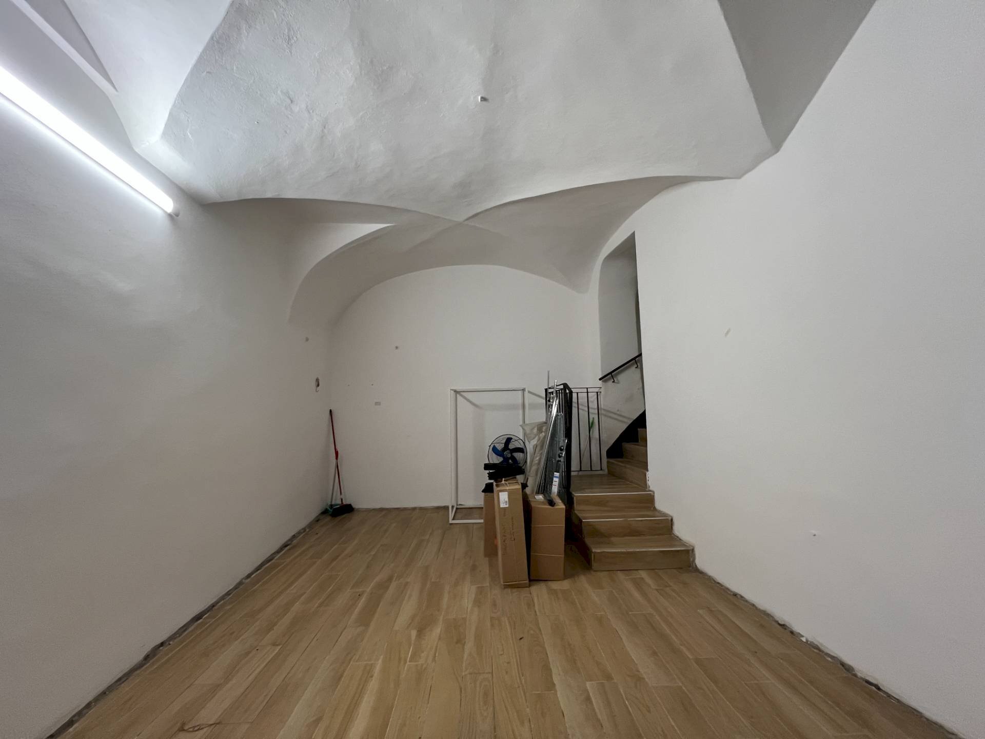 Foto 3 - Locale Commerciale Via Di Fossatello, Genova - foto 3