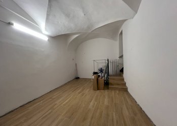 Foto 2 - Locale Commerciale Via Di Fossatello, Genova - foto 2