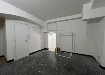 Foto 9 - Locale Commerciale Via Di Fossatello, Genova - foto 9