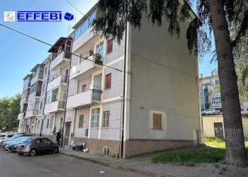 Foto 3 - Quadrilocale Piazza Caulonia
 
1, Cosenza - foto 3