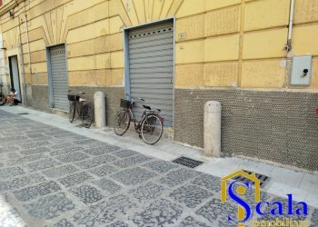 Foto 1 - Locale Commerciale CORSO UMBERTO I, Macerata Campania - foto 1