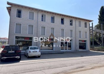 Foto 13 - Ufficio Via Piave
 
2, Montebelluna - foto 13