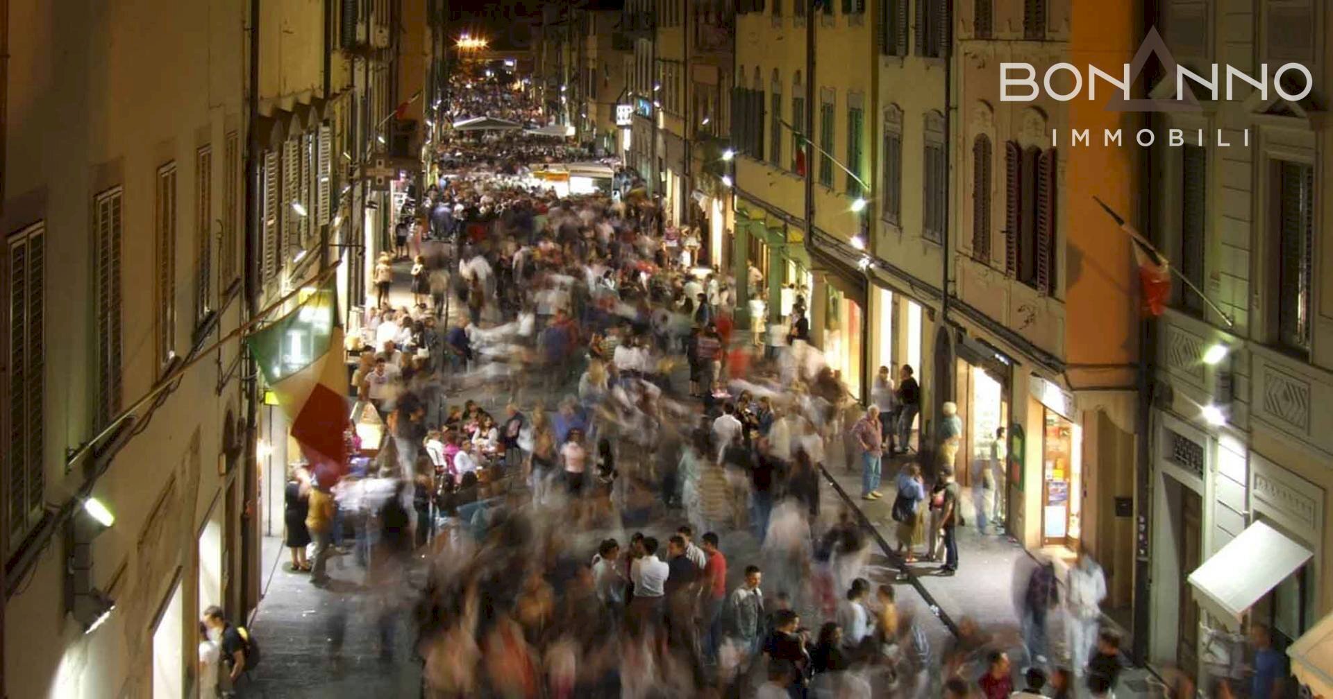 Foto 1 - Commercial Premises piazza libertà
 
0, Bassano del Grappa - photo 1