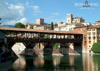 Foto 5 - Commercial Premises piazza libertà
 
0, Bassano del Grappa - photo 5