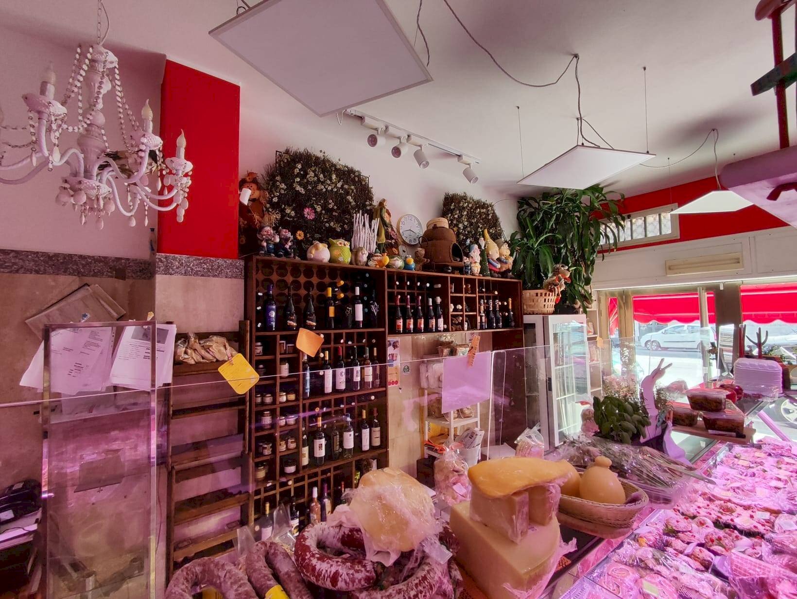 Foto 3 - Commercial Activity Via Campania, Cagliari - photo 3