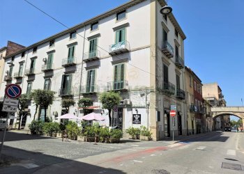 Foto 1 - Quadrilocale via Cesare Battisti, Caserta - foto 1