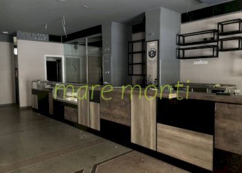 Foto 3 - Shop via sauro, Savona - photo 2