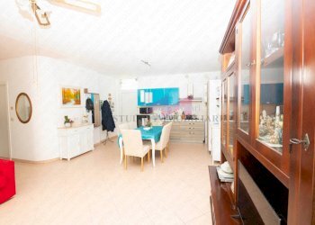 Foto 4 - Casa semi indipendente Via Nino Bixio
 
11, Sermide e Felonica - foto 4