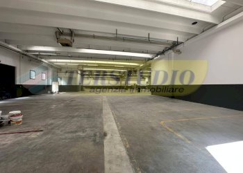 Foto 8 - Capannone Via Industriale
 
11, Monte Marenzo - foto 8