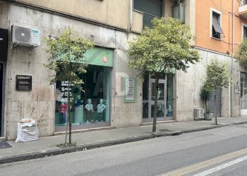 Foto 2 - Locale Commerciale via Monte Santo
63/65, Cosenza - foto 2