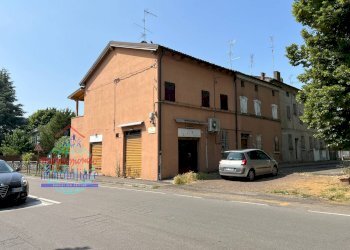 Foto 3 - Commercial Premises VIA G. MARCONI
 
13/A, Finale Emilia - photo 3