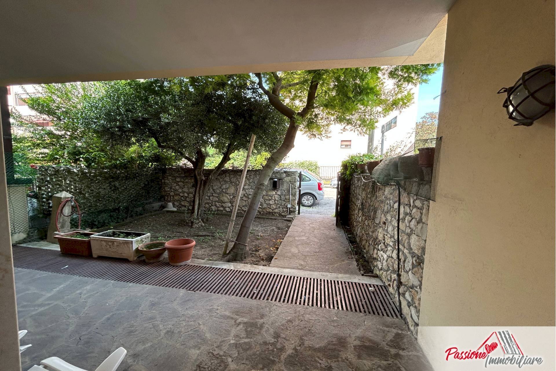 Foto 3 - Villa a Schiera Via Torrente Vecchio
 
2h, Verona - foto 3