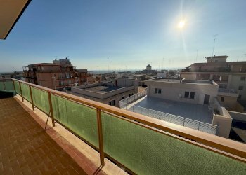 Foto 2 - Appartamento Via Pietro Maroncelli
 
17, Massafra - foto 2