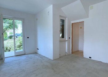 Foto 20 - Villa Via della Repubblica
 
20, Rotella - foto 20