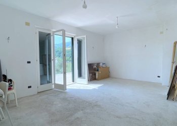 Foto 21 - Villa Via della Repubblica
 
20, Rotella - foto 21