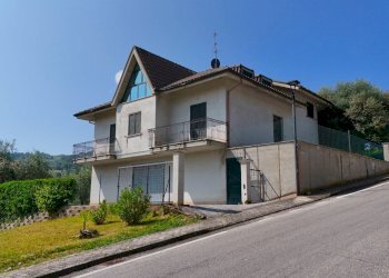 Foto 22 - Villa Via della Repubblica
 
20, Rotella - foto 22