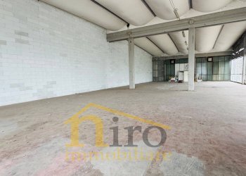 Foto 11 - Locale Commerciale Viale Europa
 
86, Spoltore - foto 11