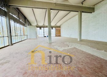 Foto 14 - Locale Commerciale Viale Europa
 
86, Spoltore - foto 14