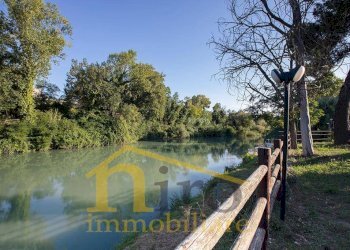 Foto 20 - Locale Commerciale Viale Europa
 
86, Spoltore - foto 20