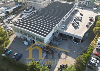 Foto 23 - Locale Commerciale Viale Europa
 
86, Spoltore - foto 23