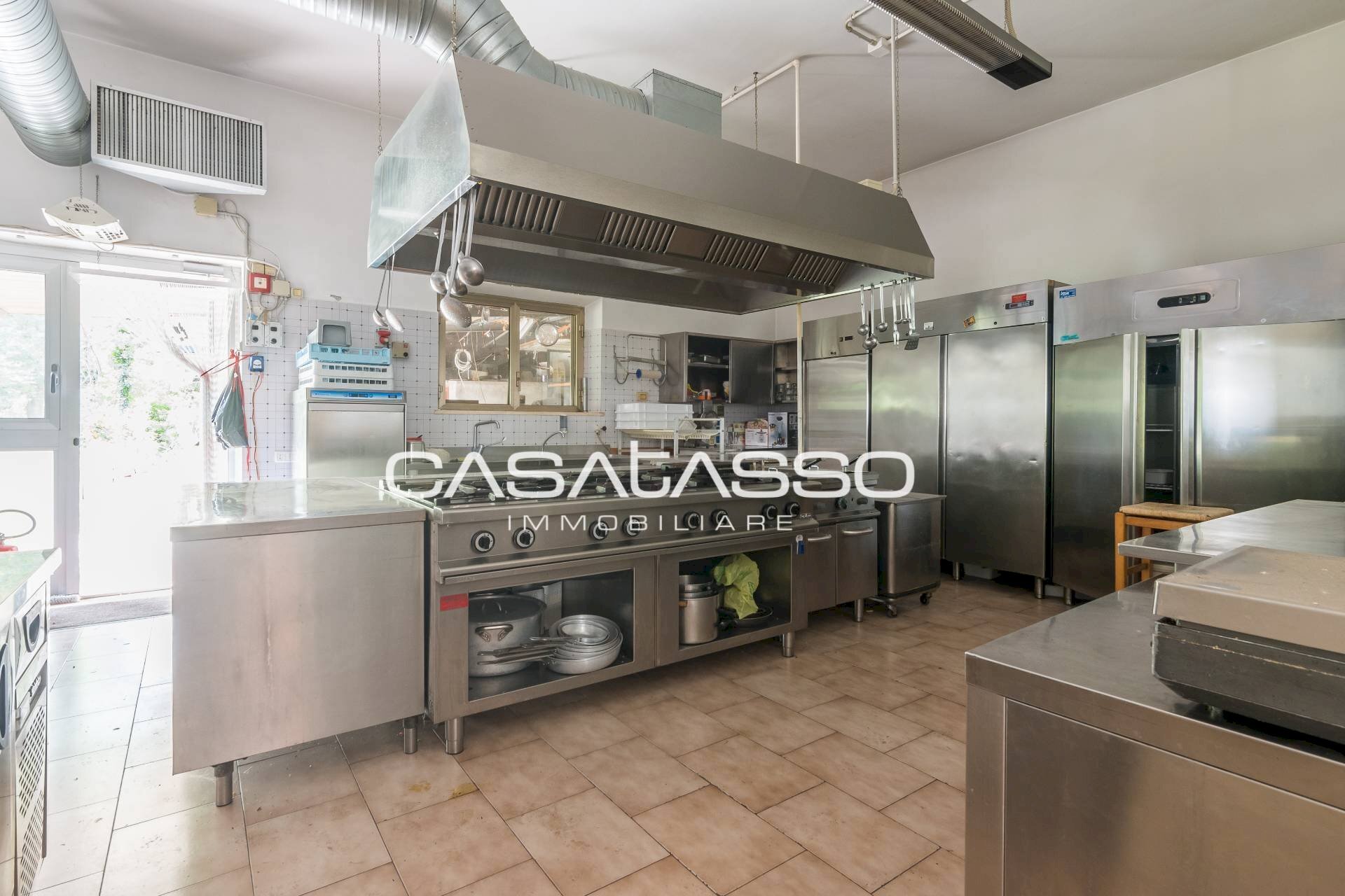 Foto 3 - Commercial Premises Via Vedasto Vecchietti, Pollenza - photo 3