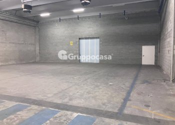 Foto 7 - Locale Commerciale Via Somma
6, Cuggiono - foto 7