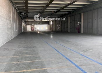 Foto 9 - Locale Commerciale Via Somma
6, Cuggiono - foto 9