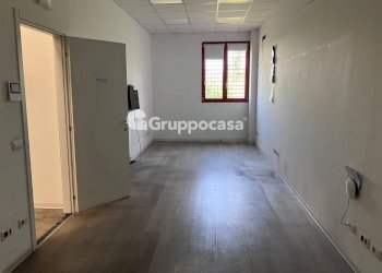 Foto 17 - Locale Commerciale Via Somma
6, Cuggiono - foto 17