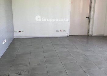 Foto 21 - Locale Commerciale Via Somma
6, Cuggiono - foto 21