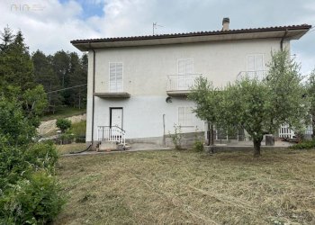 Foto 5 - Independent house Fraz. Casale, Comunanza - photo 5