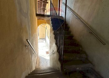 Scale - Casa semi indipendente via repubblica
 
18, Boffalora Sopra Ticino - foto 8